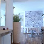 아파트 Charming Centre Of *